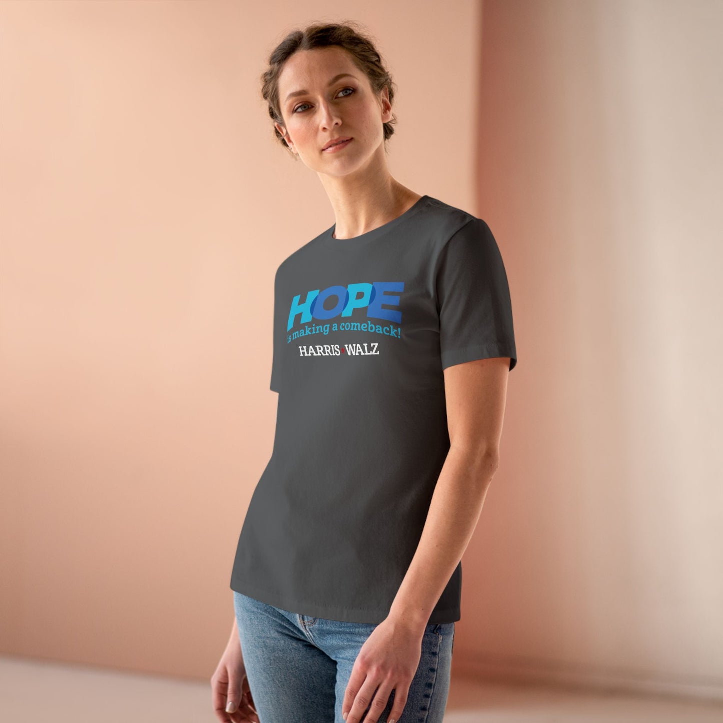 Hope is Making a Comeback Women's Harris Walz Tee